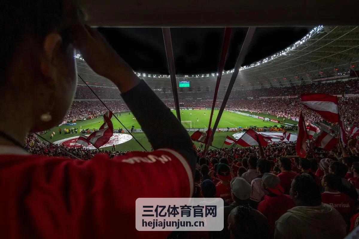 三亿体育智能闸机与自助更衣柜配套